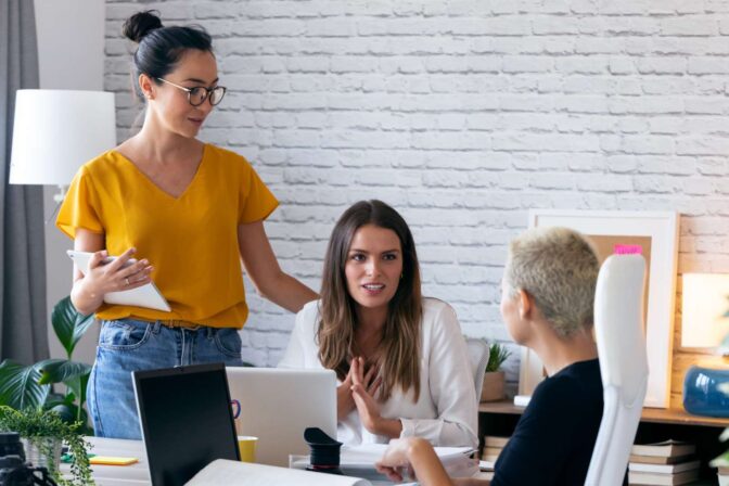 How AI Boosts Efficiency in Digital Agencies